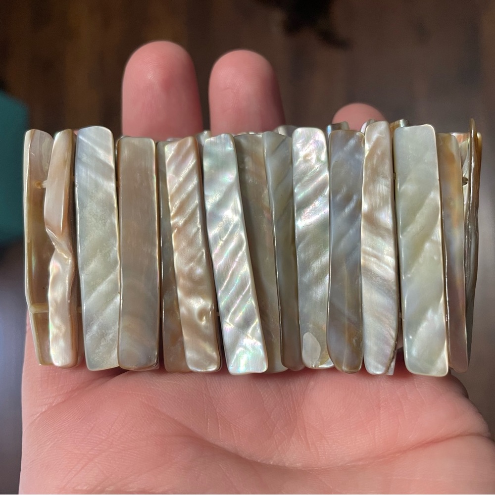 Shell bracelet - Picture 4 of 5